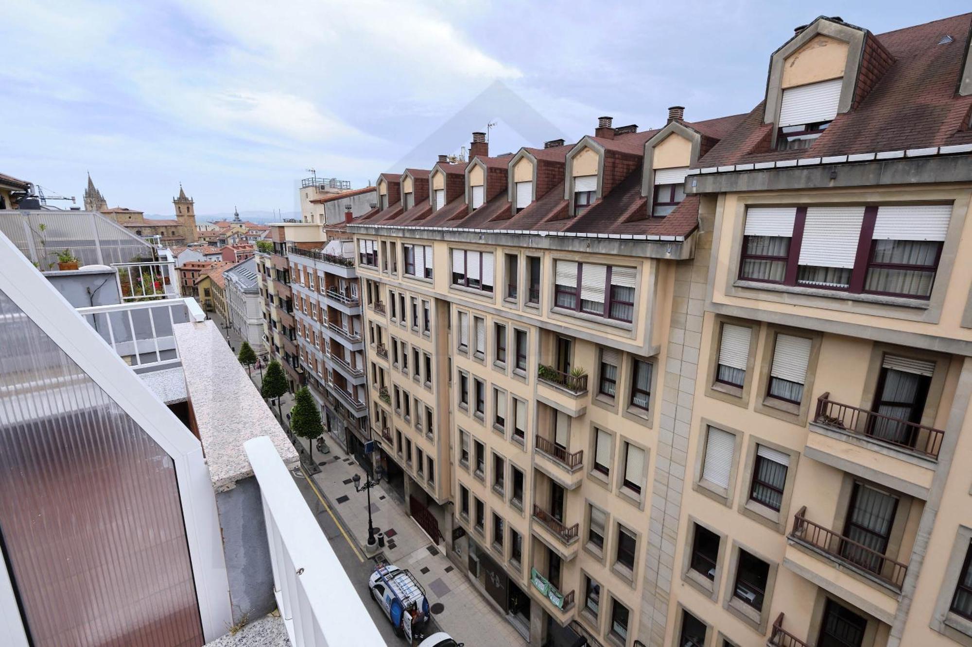 דירות אוביידו Atico Quintana I - Con Terraza, Vistas A La Ciudad, En El Centro, Con Wifi Y Garaje מראה חיצוני תמונה