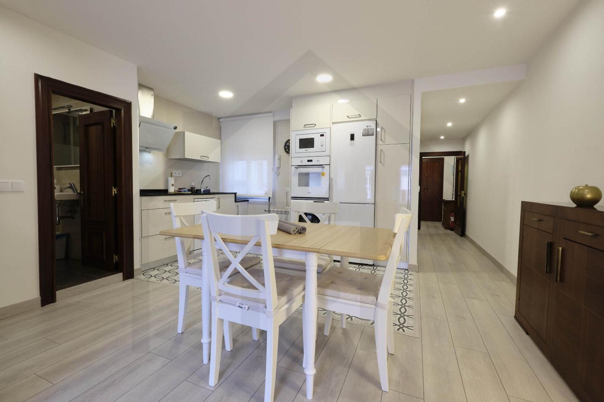 דירות אוביידו Atico Quintana I - Con Terraza, Vistas A La Ciudad, En El Centro, Con Wifi Y Garaje מראה חיצוני תמונה